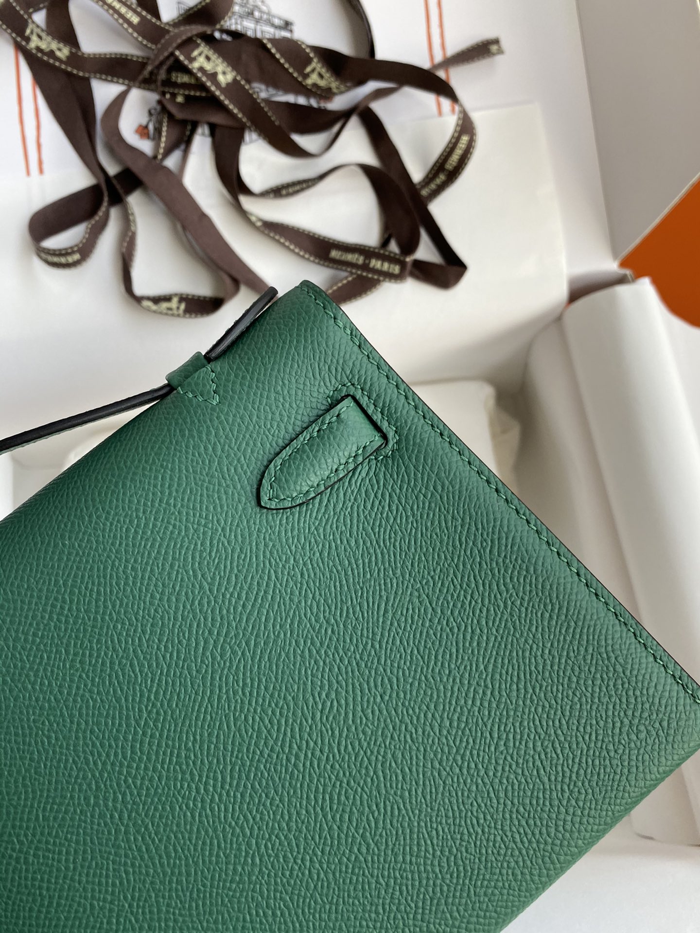 Hermes Mini Kelly Pochette 22cm Bag In Vert Vertigo Epsom Leather